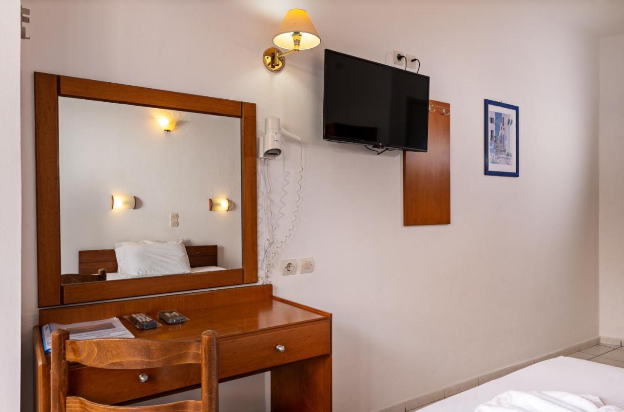 Hotel Kathrin Beach อาเดเลียโนส กัมโปส ภายนอก รูปภาพ