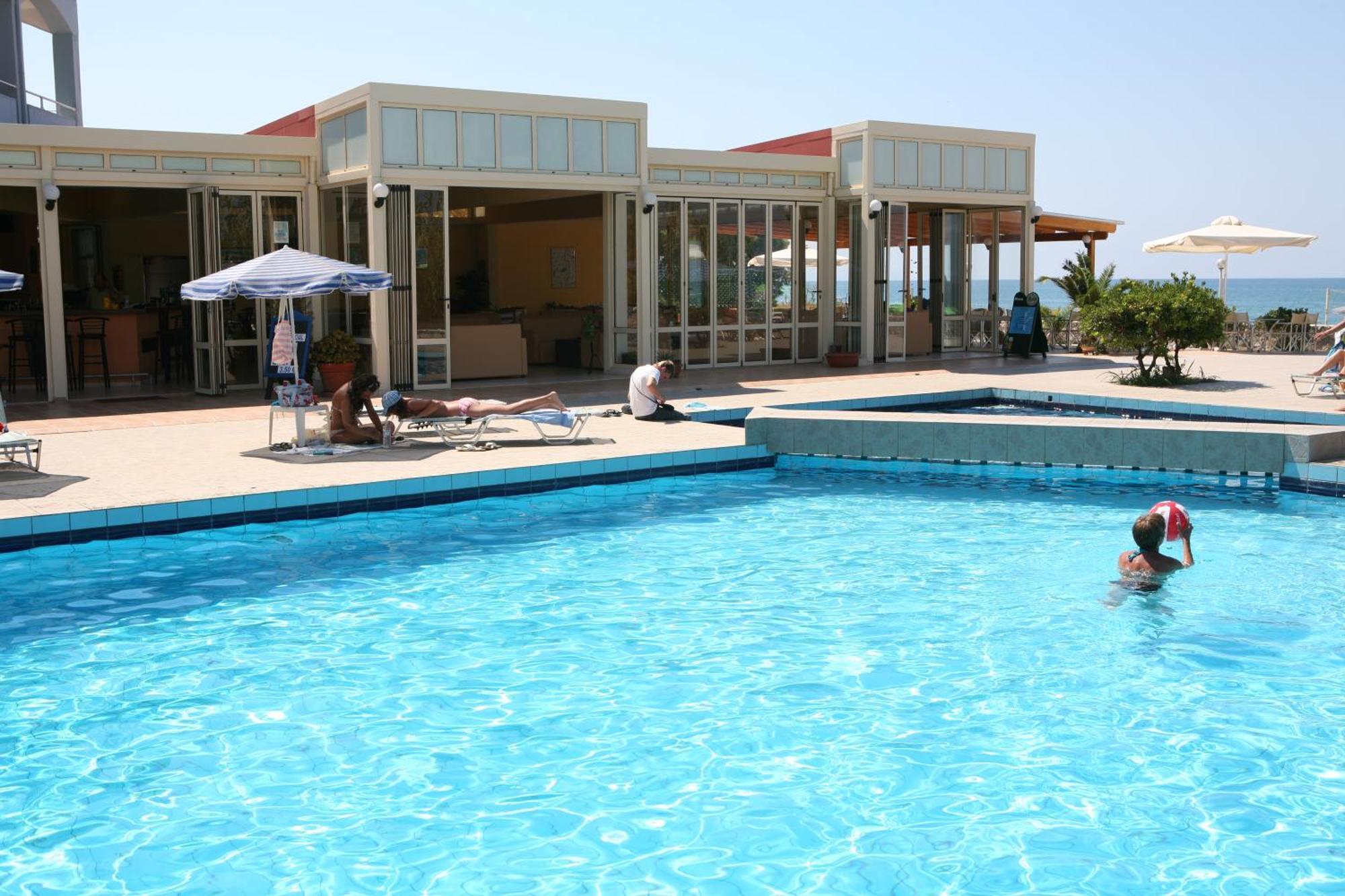 Hotel Kathrin Beach อาเดเลียโนส กัมโปส ภายนอก รูปภาพ